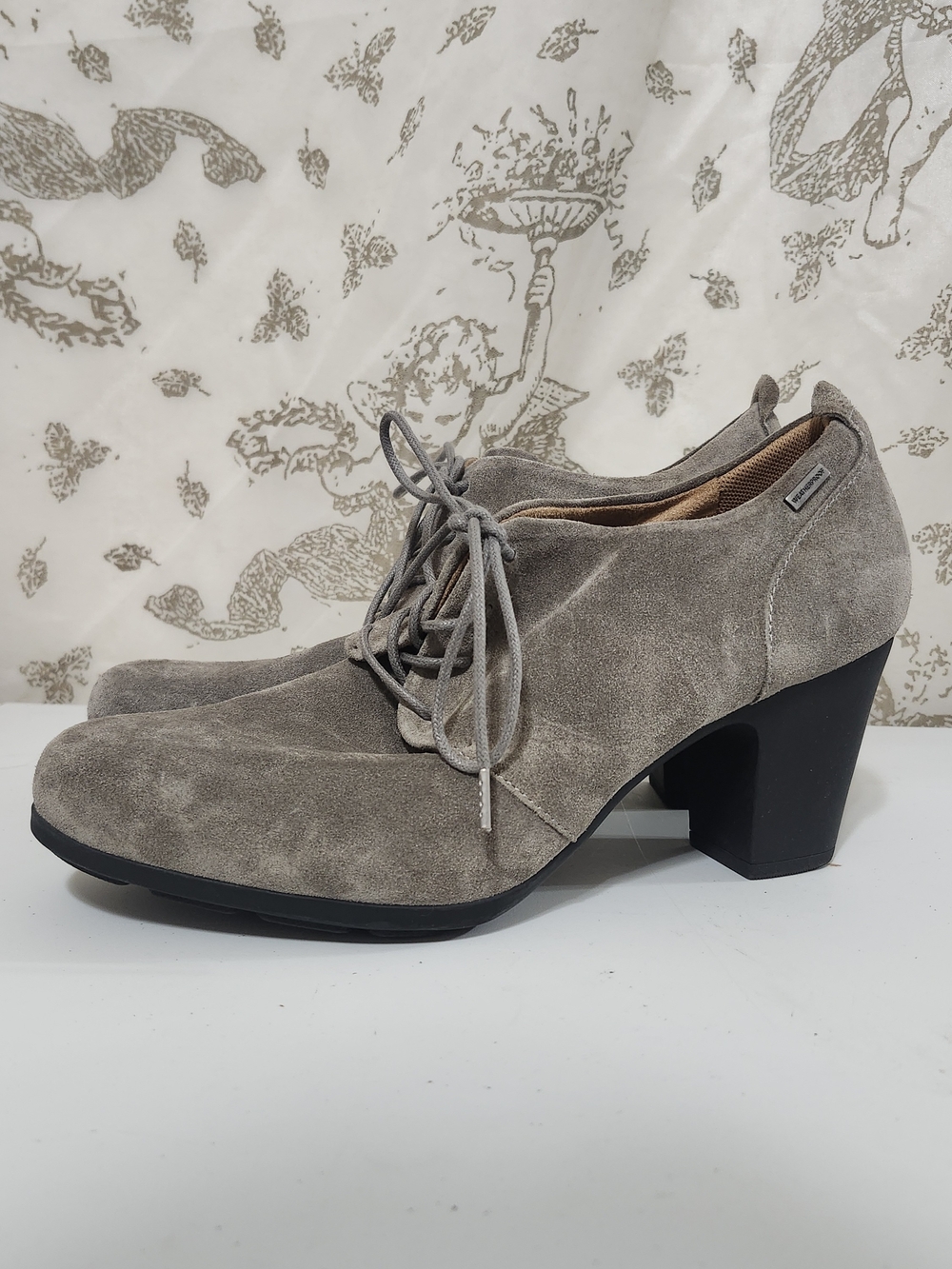 Dark Academia Comfortiva Gray Suede Almond Toe Lace-Up Oxford Block Heels SZ 11